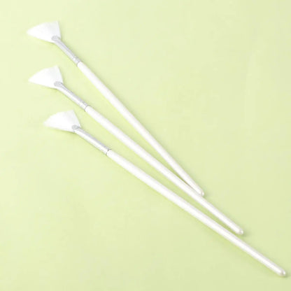 3 Pcs Shape for DIY Skin Care Mask Diy Brushes Fan Shape Mask Brushes Facials Skincare Smooth Coverage Beauty Tools
